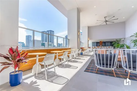 227 NE 2nd Street Miami FL 33132