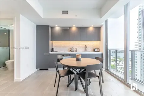 227 NE 2nd Street Miami FL 33132