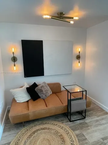 650 NE 32nd Street Miami FL 33137