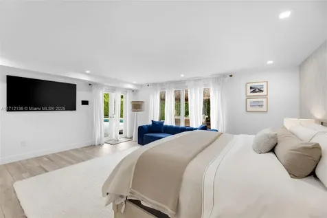 345 Gulf Road Key Biscayne FL 33149