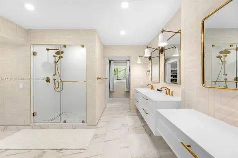 345 Gulf Road Key Biscayne FL 33149
