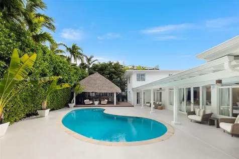 345 Gulf Road Key Biscayne FL 33149