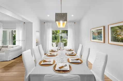 345 Gulf Road Key Biscayne FL 33149
