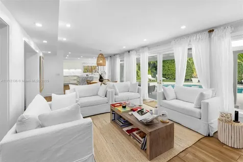 345 Gulf Road Key Biscayne FL 33149