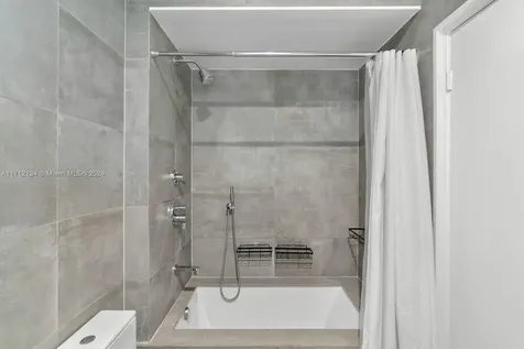 1310 Flamingo Way Miami Beach FL 33139