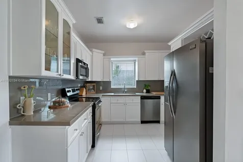 1310 Flamingo Way Miami Beach FL 33139