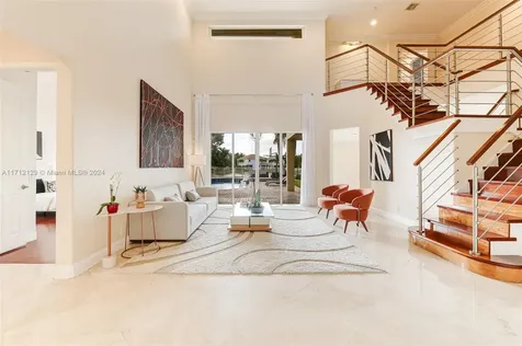 1018 Waterside Circle Weston FL 33327