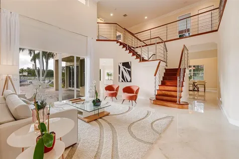 1018 Waterside Circle Weston FL 33327