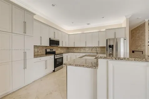 1018 Waterside Circle Weston FL 33327