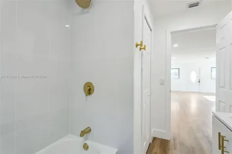 327 NE 15th Avenue Boynton Beach FL 33435