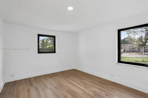 327 NE 15th Avenue Boynton Beach FL 33435