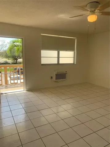 1395 NE 167th Street Miami FL 33162