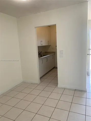 1395 NE 167th Street Miami FL 33162