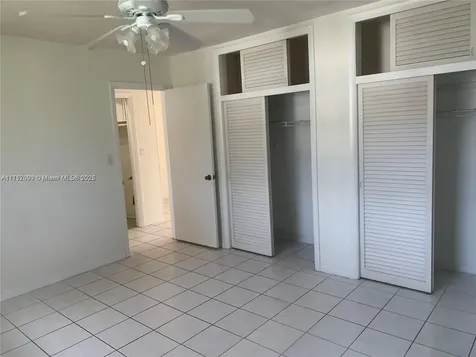 1395 NE 167th Street Miami FL 33162