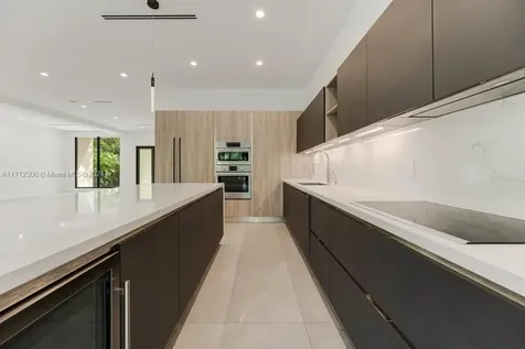 3741 Kumquat Avenue Miami FL 33133