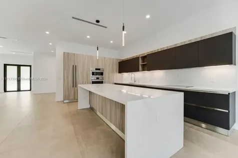 3741 Kumquat Avenue Miami FL 33133