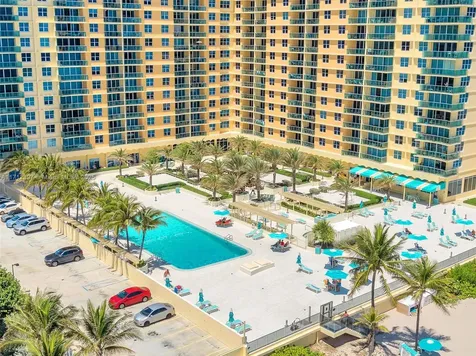 2501 S Ocean Drive Hollywood FL 33019