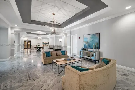 2501 S Ocean Drive Hollywood FL 33019