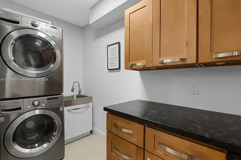 211 190th Street Sunny Isles Beach FL 33160