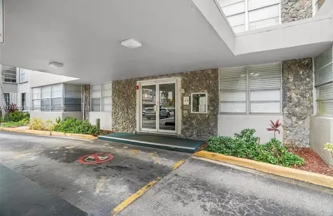 6700 Cypress Road Plantation FL 33317