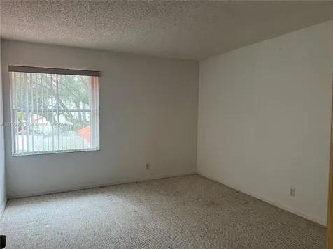 3890 Amalfi Drive Hollywood FL 33021