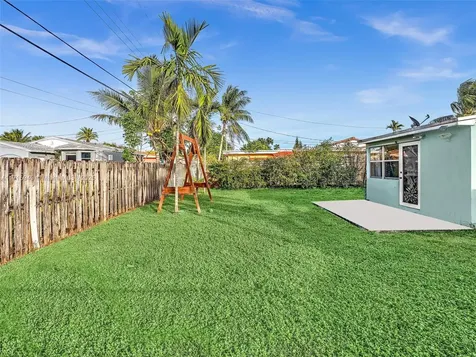 2645 Fletcher Court Hollywood FL 33020