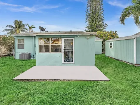 2645 Fletcher Court Hollywood FL 33020
