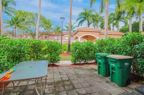 7854 Catalina Circle Tamarac FL 33321