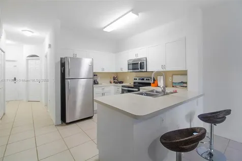 7854 Catalina Circle Tamarac FL 33321