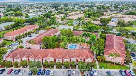 7854 Catalina Circle Tamarac FL 33321