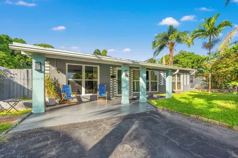 311 NE 43rd Street Oakland Park FL 33334