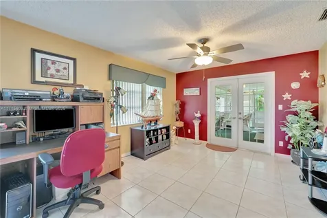 7106 NW 107th Avenue Tamarac FL 33321