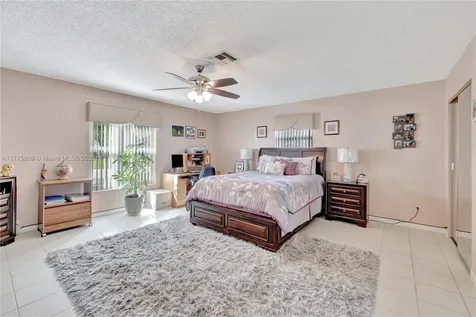 7106 NW 107th Avenue Tamarac FL 33321