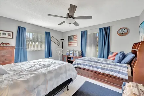 7106 NW 107th Avenue Tamarac FL 33321