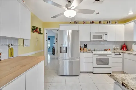 7106 NW 107th Avenue Tamarac FL 33321