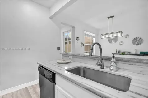 14614 SW 12th Street Pembroke Pines FL 33027