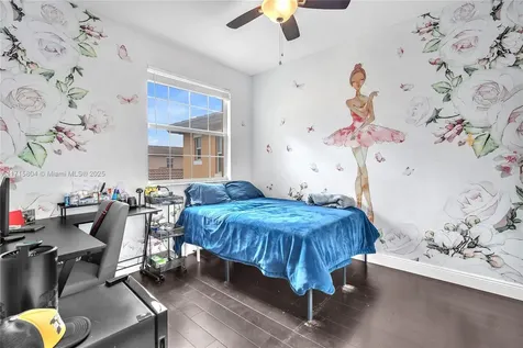 14614 SW 12th Street Pembroke Pines FL 33027