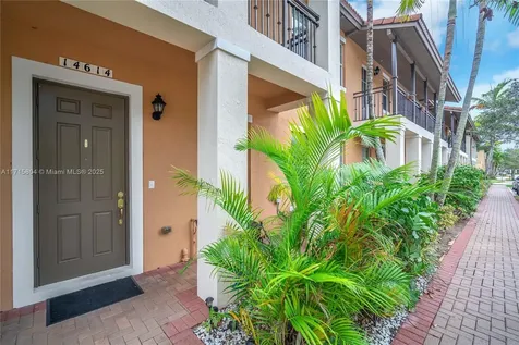 14614 SW 12th Street Pembroke Pines FL 33027