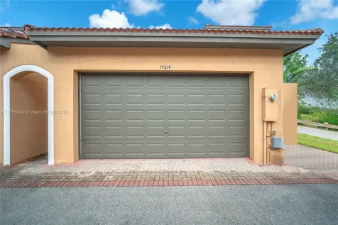 14614 SW 12th Street Pembroke Pines FL 33027