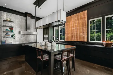 1221 Mariola Court Coral Gables FL 33134