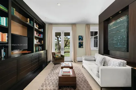 1221 Mariola Court Coral Gables FL 33134