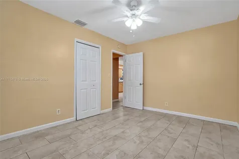 2401 N 62nd Avenue Hollywood FL 33024
