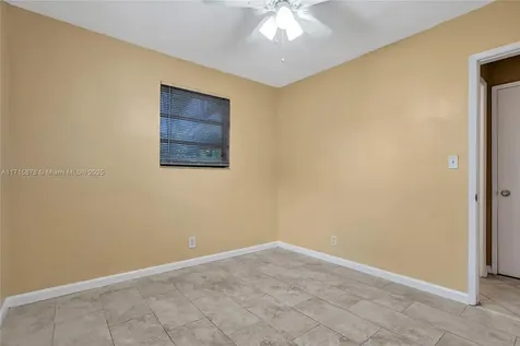 2401 N 62nd Avenue Hollywood FL 33024
