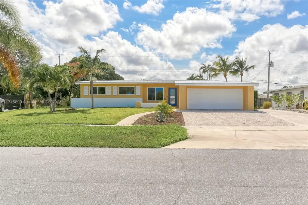 436 Gull Court North Palm Beach FL 33408