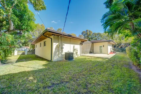 800 Valencia Avenue Coral Gables FL 33134