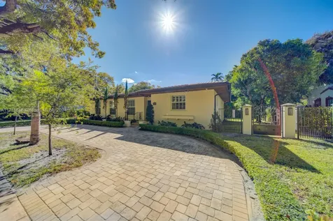 800 Valencia Avenue Coral Gables FL 33134