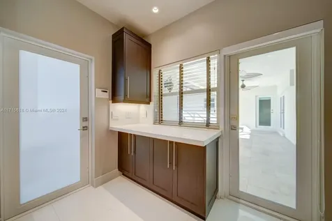 800 Valencia Avenue Coral Gables FL 33134