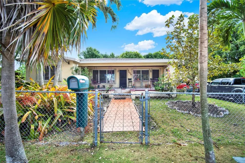 5880 SW 66th Street South Miami FL 33143