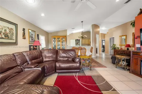 844 SW 121st Avenue Pembroke Pines FL 33025