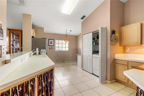 844 SW 121st Avenue Pembroke Pines FL 33025